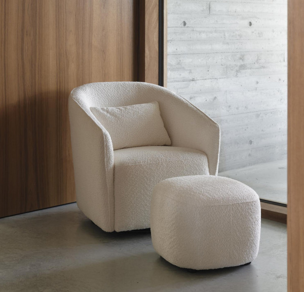 Quax szoptat�s fotel/forg� �s hintasz�k - Gomi Cream