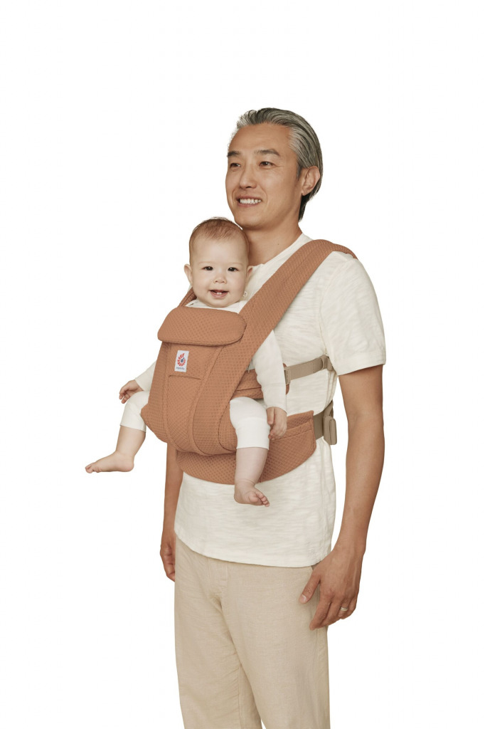 Ergobaby Omni DeLuxe 5