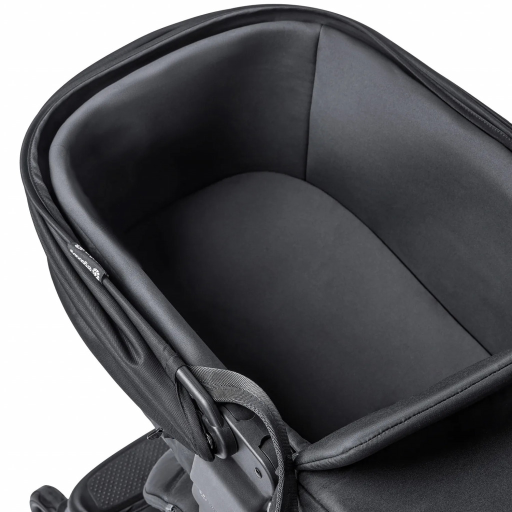 Ergobaby Metro3 mózeskosár 6